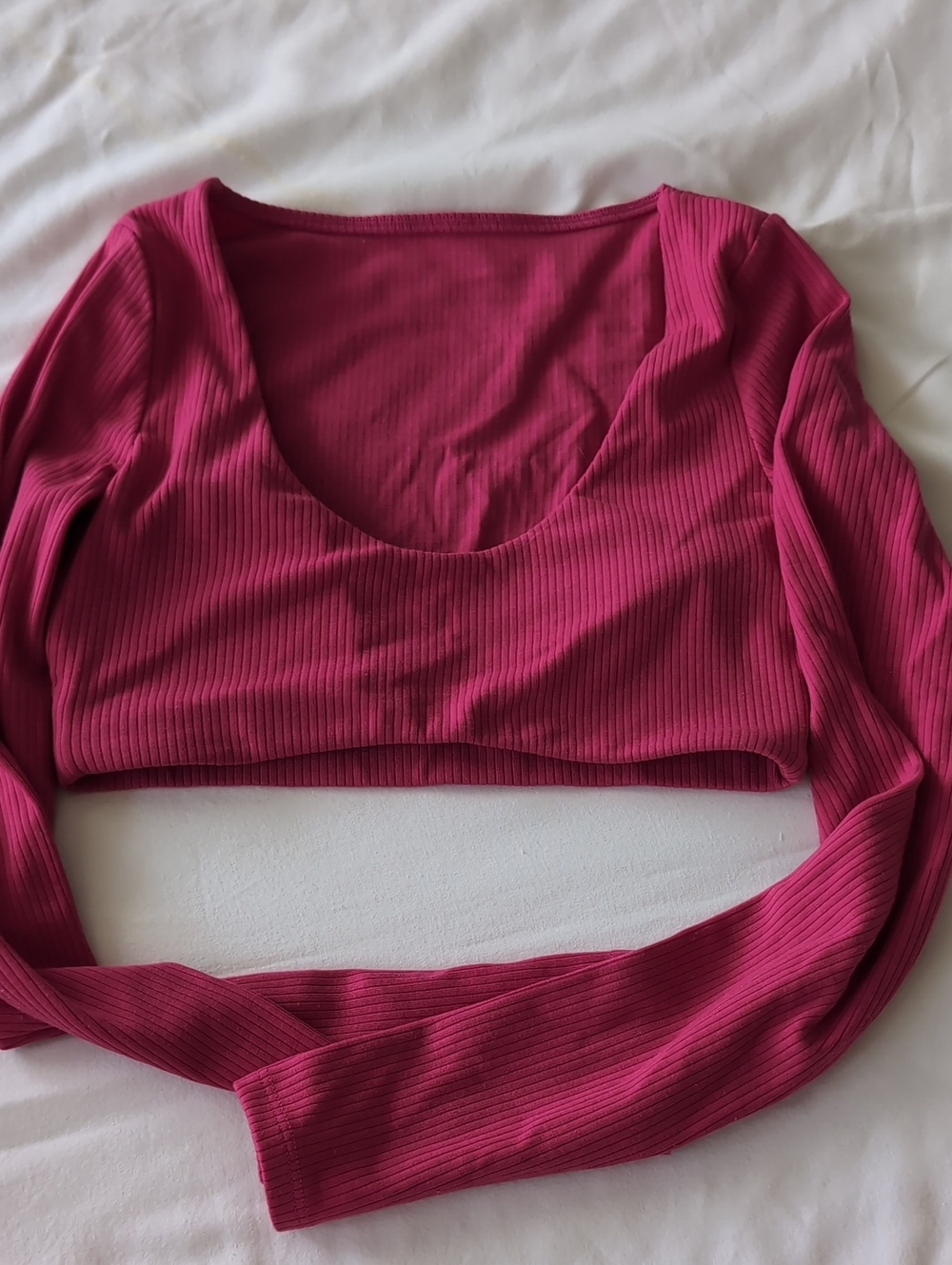 Alo Yoga Fushia Ribbed Crop Top - Picture 3 of 5